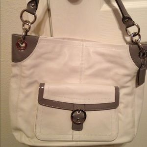 Authentic Coach Penelope Leather Hobo